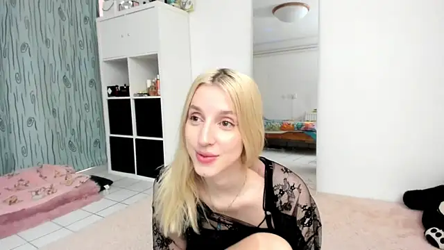 KenzieDawton online show from June 2026 12:32:02 PM