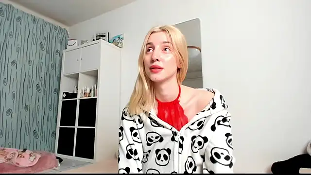 KenzieDawton online show from February 2025 05:29:01 AM