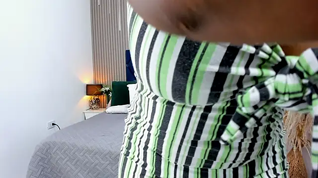 gabytyara2 online show from March 2026 04:10:02 PM