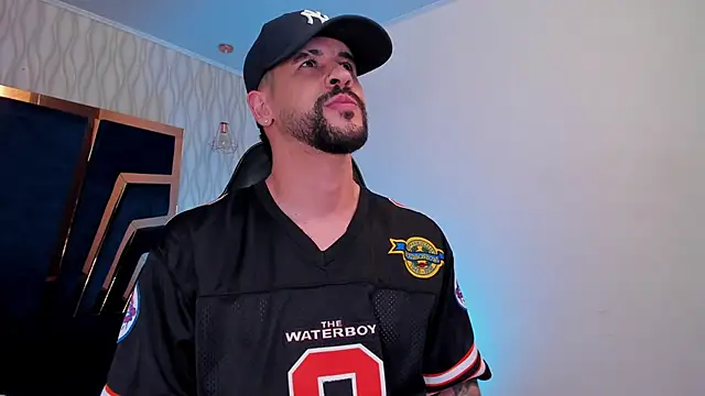 Petesevans online show from December 2025 11:27:02 PM