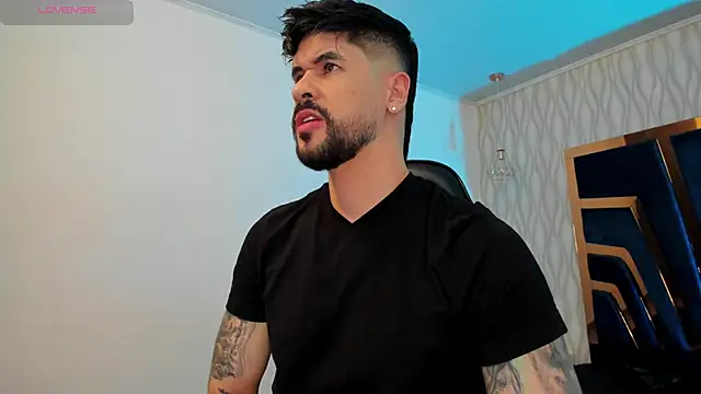 Petesevans online show from November 2025 01:38:01 PM