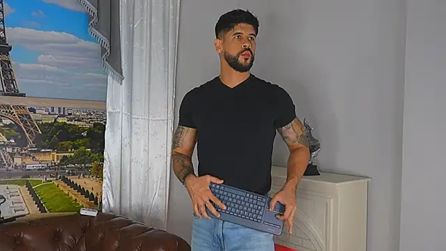 Petesevans online show from May 2026 12:09:02 AM