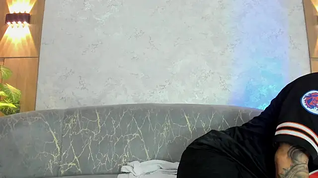 Petesevans online show from July 2026 12:11:01 AM