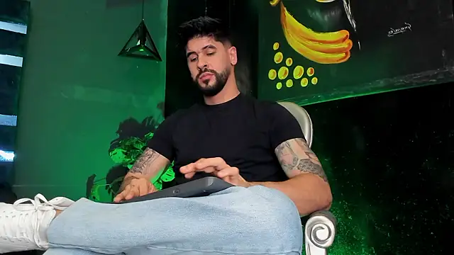 Petesevans online show from February 2026 11:26:01 PM