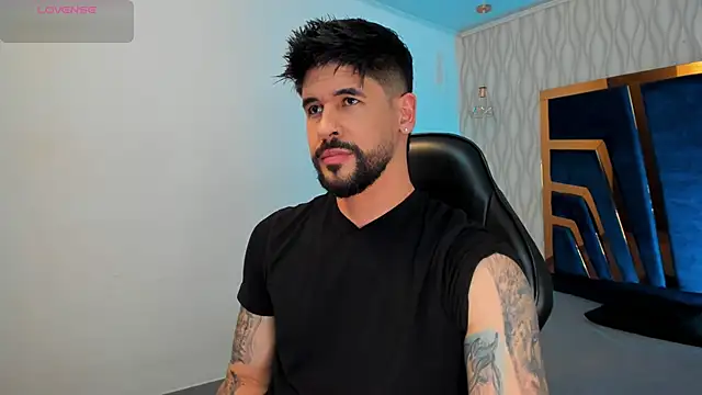 Petesevans online show from November 2025 11:15:02 PM