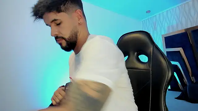 Petesevans online show from March 2026 11:27:01 PM