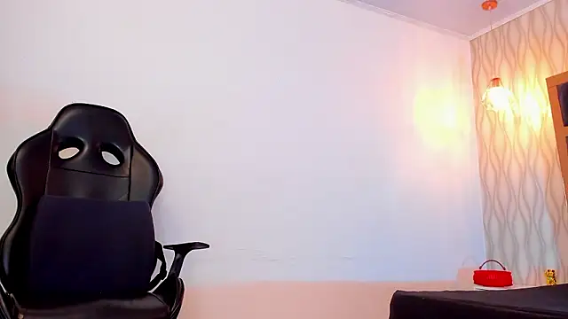 Petesevans online show from February 2026 11:23:01 PM