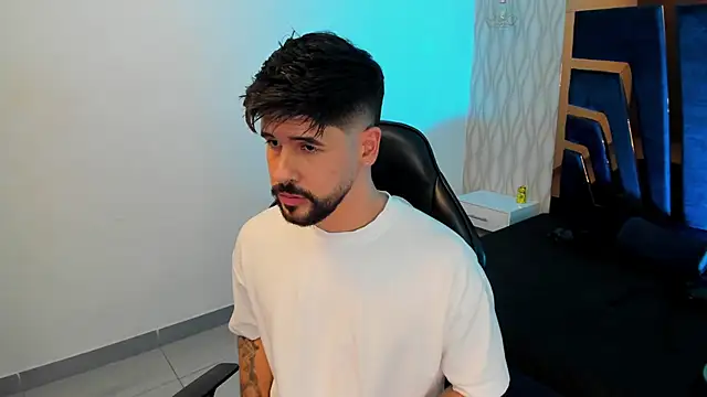 Petesevans online show from November 2025 11:20:02 PM