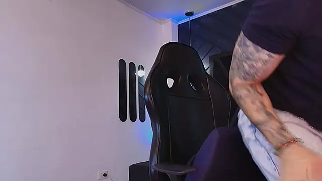 Petesevans online show from March 2026 11:24:01 PM