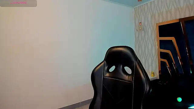 Petesevans online show from November 2025 11:30:01 PM