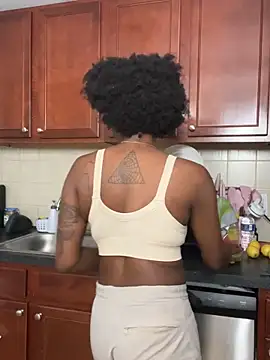 mochamimi online show from October 2025 09:26:01 PM