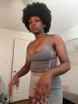 mochamimi online show from April 2026 10:05:02 AM