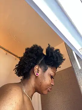 mochamimi online show from April 2026 02:01:01 PM