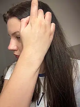 likaxxx online show from February 2025 05:40:01 PM