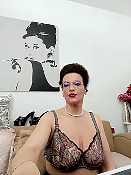 RebeccaNoble online show from April 2026 03:02:01 PM