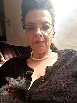 RebeccaNoble online show from April 2026 12:01:02 PM