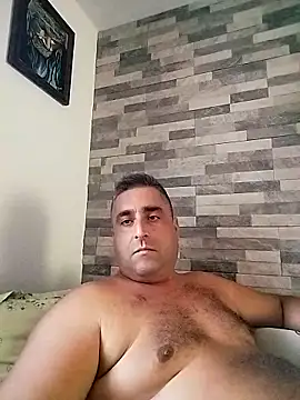 ADRIAN ADI40 online show from September 2025 12:44:02 PM