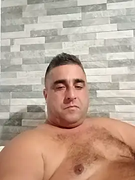 ADRIAN ADI40 online show from October 2025 12:24:02 AM