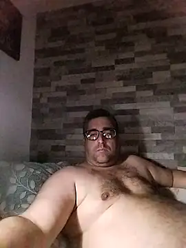 ADRIAN ADI40 online show from March 2026 04:29:01 PM