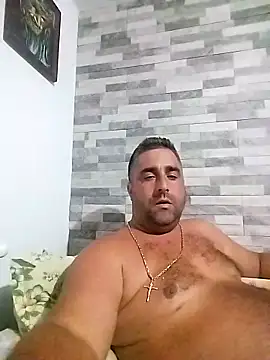 ADRIAN ADI40 online show from September 2025 04:47:02 PM