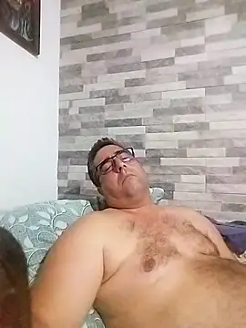 ADRIAN ADI40 online show from May 2026 06:33:01 PM