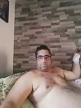 ADRIAN ADI40 online show from May 2026 06:32:02 AM