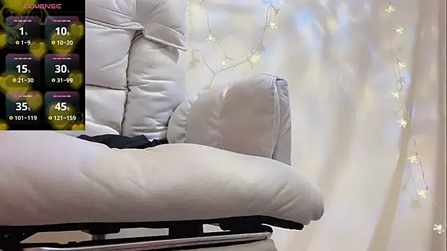 Tw Zoella online show from March 2026 02:51:01 PM