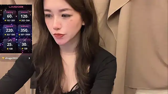 Snapshot of Tw_Zoella chatting on February 2025 02:44:01 PM Tw Zoella online show from February 2025 02:44:01 PM