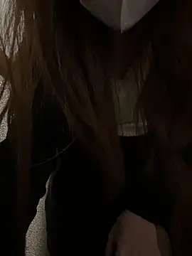 Snapshot of Tw_Zoella chatting on January 2025 08:56:01 AM Tw Zoella online show from January 2025 08:56:01 AM