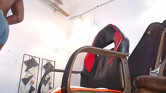 dann hill online show from October 2025 11:23:01 PM