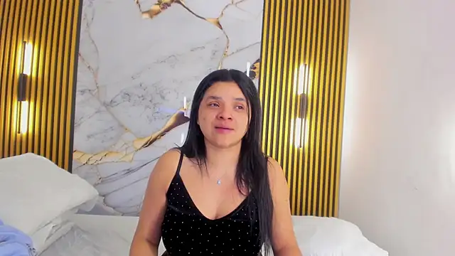 indi catalina online show from February 2026 12:49:01 PM