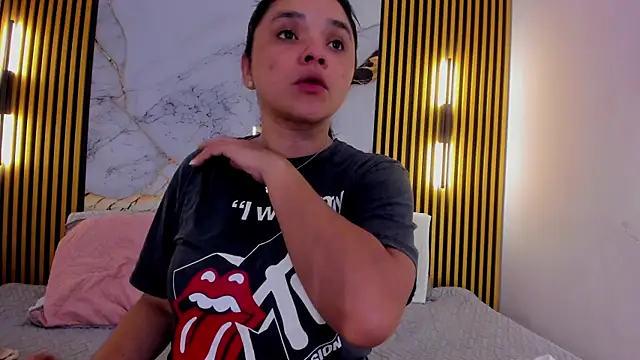 indi catalina online show from February 2026 12:49:02 PM