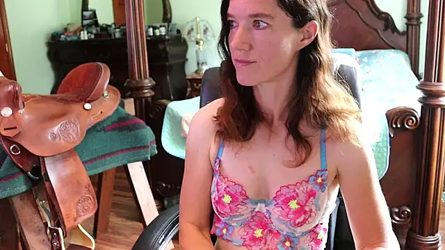 thornburyrose online show from September 2025 07:24:02 PM