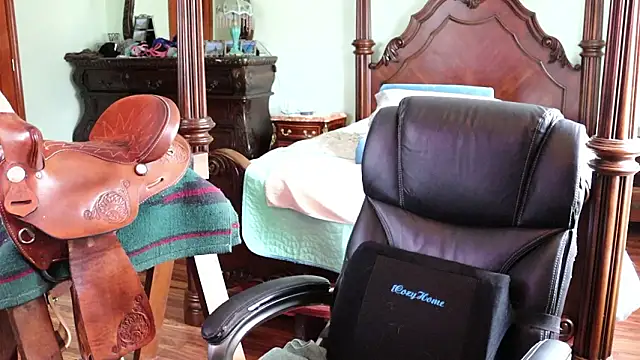 thornburyrose online show from March 2026 06:19:02 PM