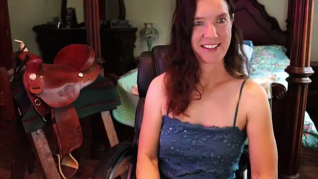 thornburyrose online show from November 2025 07:03:01 PM