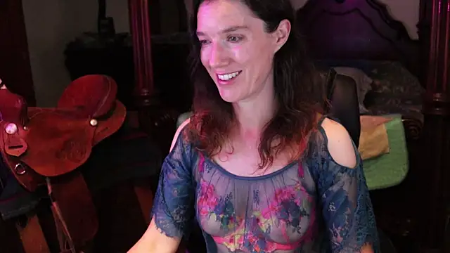 thornburyrose online show from September 2025 01:45:01 AM