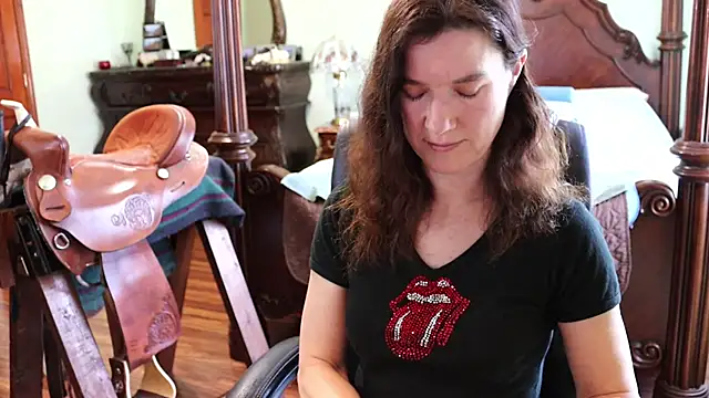 thornburyrose online show from March 2025 07:15:02 PM