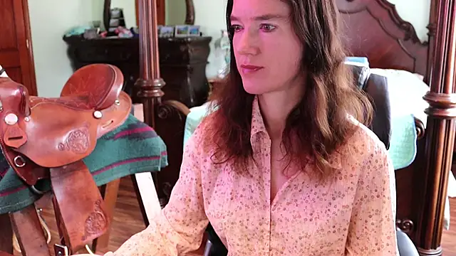 Snapshot of thornburyrose chatting on February 2026 06:18:02 PM thornburyrose online show from February 2026 06:18:02 PM