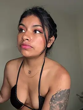 ChantalPetit online show from January 2026 08:38:02 PM