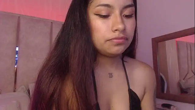 ChantalPetit online show from November 2025 02:55:02 PM