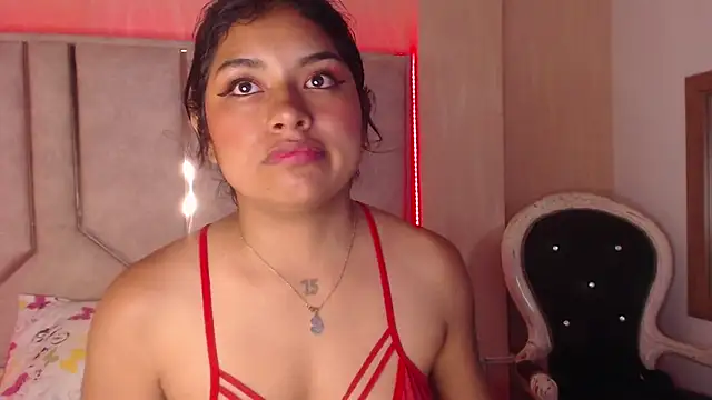 ChantalPetit online show from February 2026 06:52:01 PM