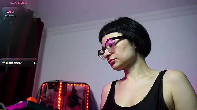 CyberXGoddess online show from November 2025 06:06:01 AM