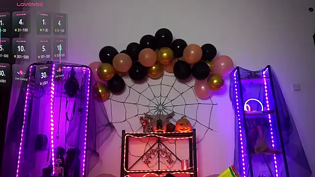 CyberXGoddess online show from October 2025 11:58:02 PM