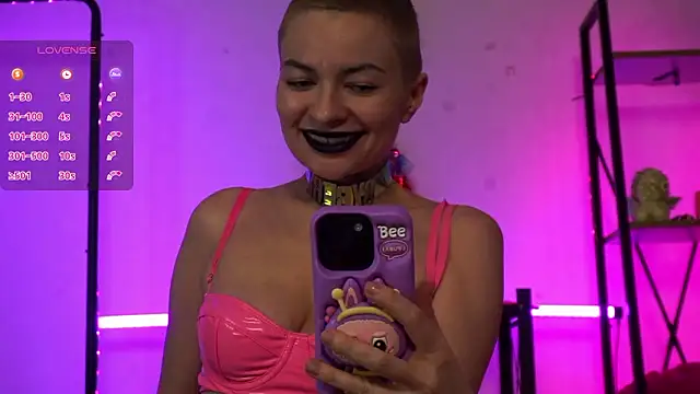 CyberXGoddess online show from February 2026 07:05:01 AM