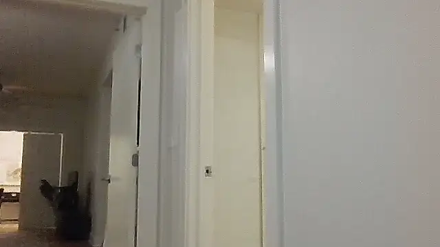 Maculine Stayr online show from May 2026 10:41:01 AM