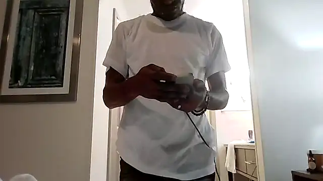 Maculine Stayr online show from April 2026 10:11:01 AM