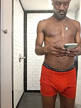 Maculine Stayr online show from March 2026 03:05:01 AM