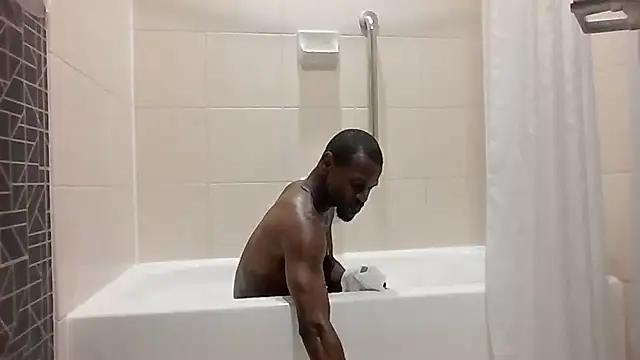 Maculine Stayr online show from April 2026 02:29:02 AM