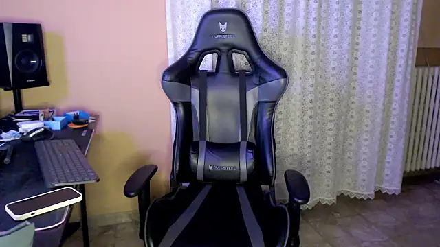 fernan redsxxx online show from February 2026 06:08:02 PM