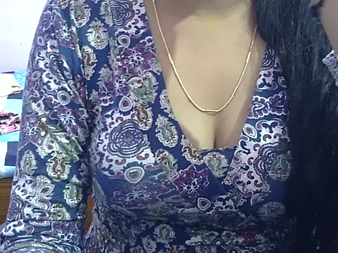 Your wild Dia online show from February 2026 05:38:02 AM